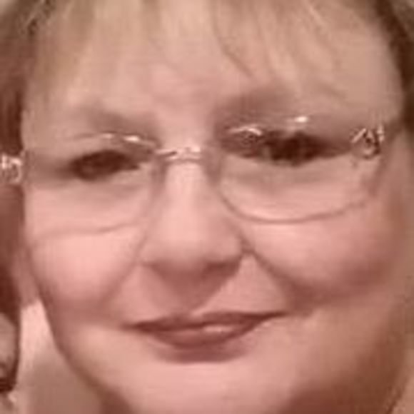 Meet your Posher, Kimberly - Picture 1 of 1